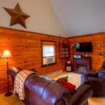 Retriever’s Retreat – Secluded Log Cabin